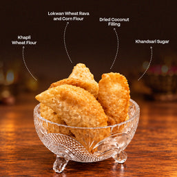 KHAPLI WHEAT KARANJI | Deep Fried in Wood Press Groundnut Oil | खपली गहू करंजी